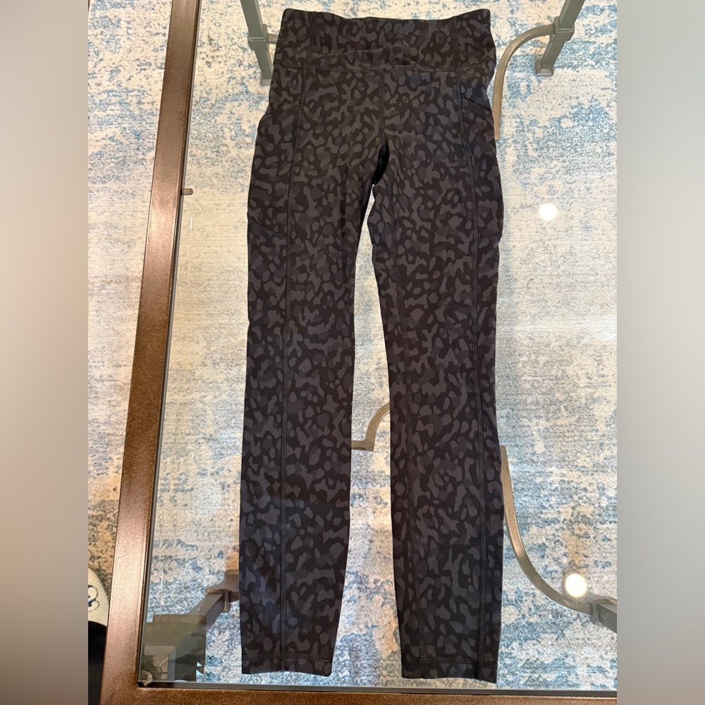 Leopard print black and grey lululemon leggings size 4